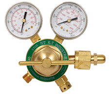 3-7135  REGULATOR OXYGEN