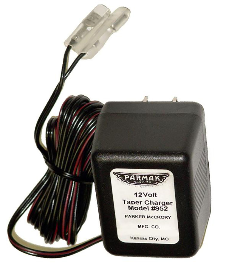 952     Fence Batt Charger 12V