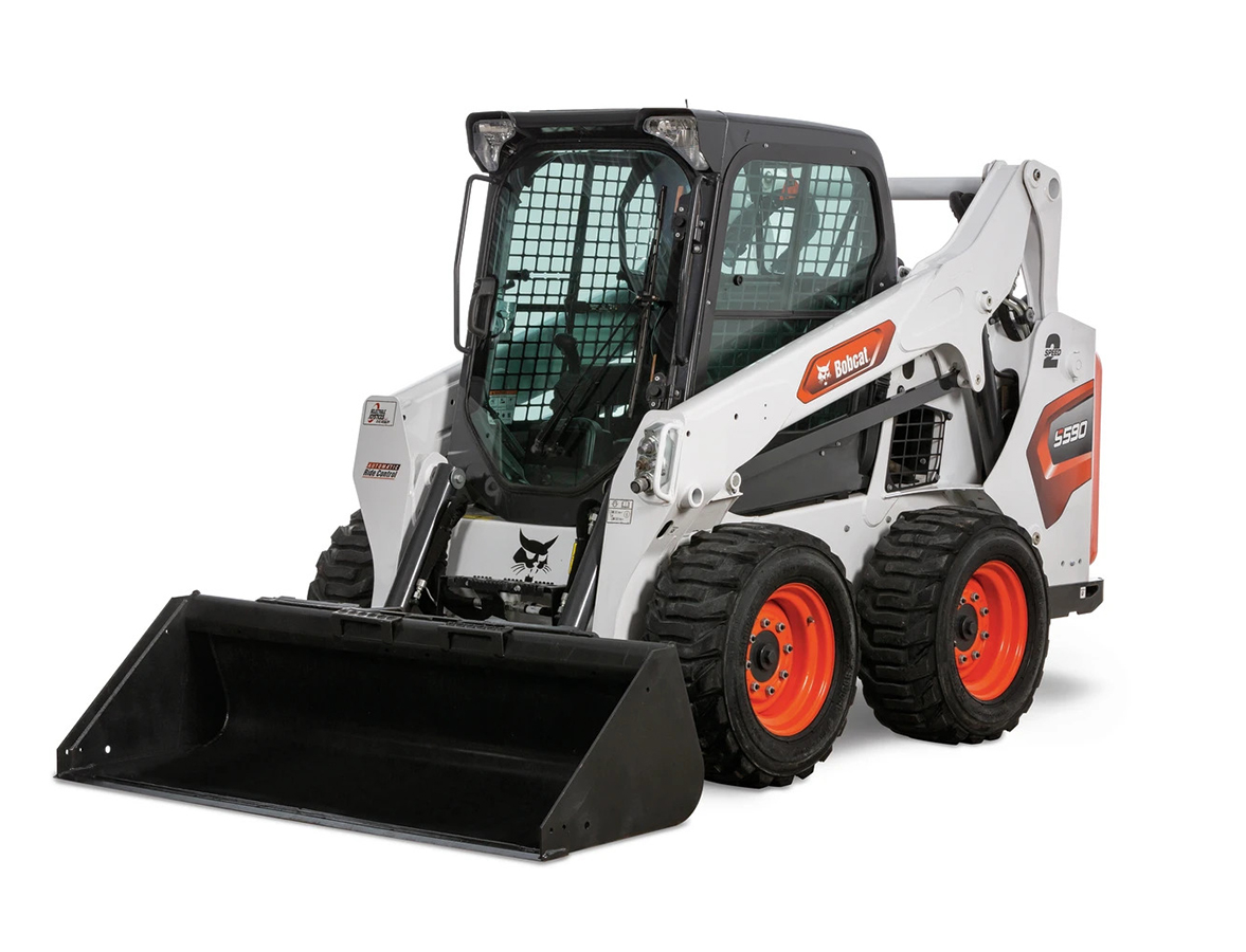 S590    BOBCAT W/BUCKET